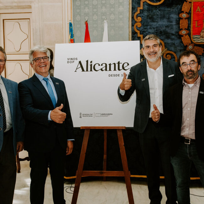 VINOS ALICANTE_Acto presentacion logo-1192